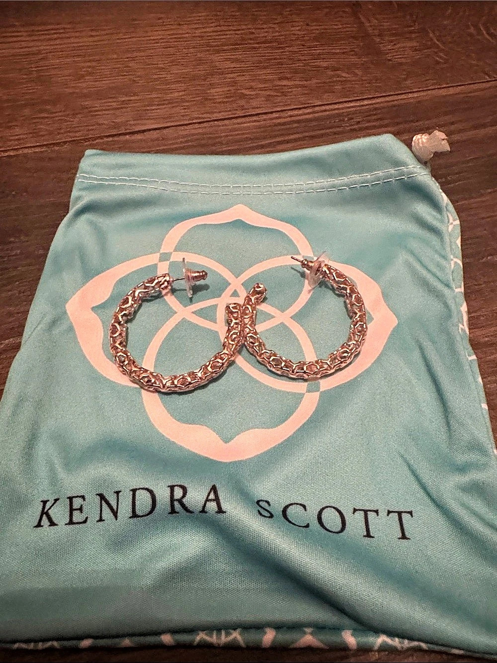 Kendra Scott Maggie Hoop Earrings in Filigree Rose Gold